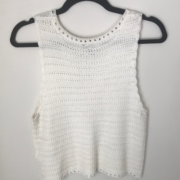 ✨ Topshop Knitted White Tank Top ✨ - Picture 3 of 4
